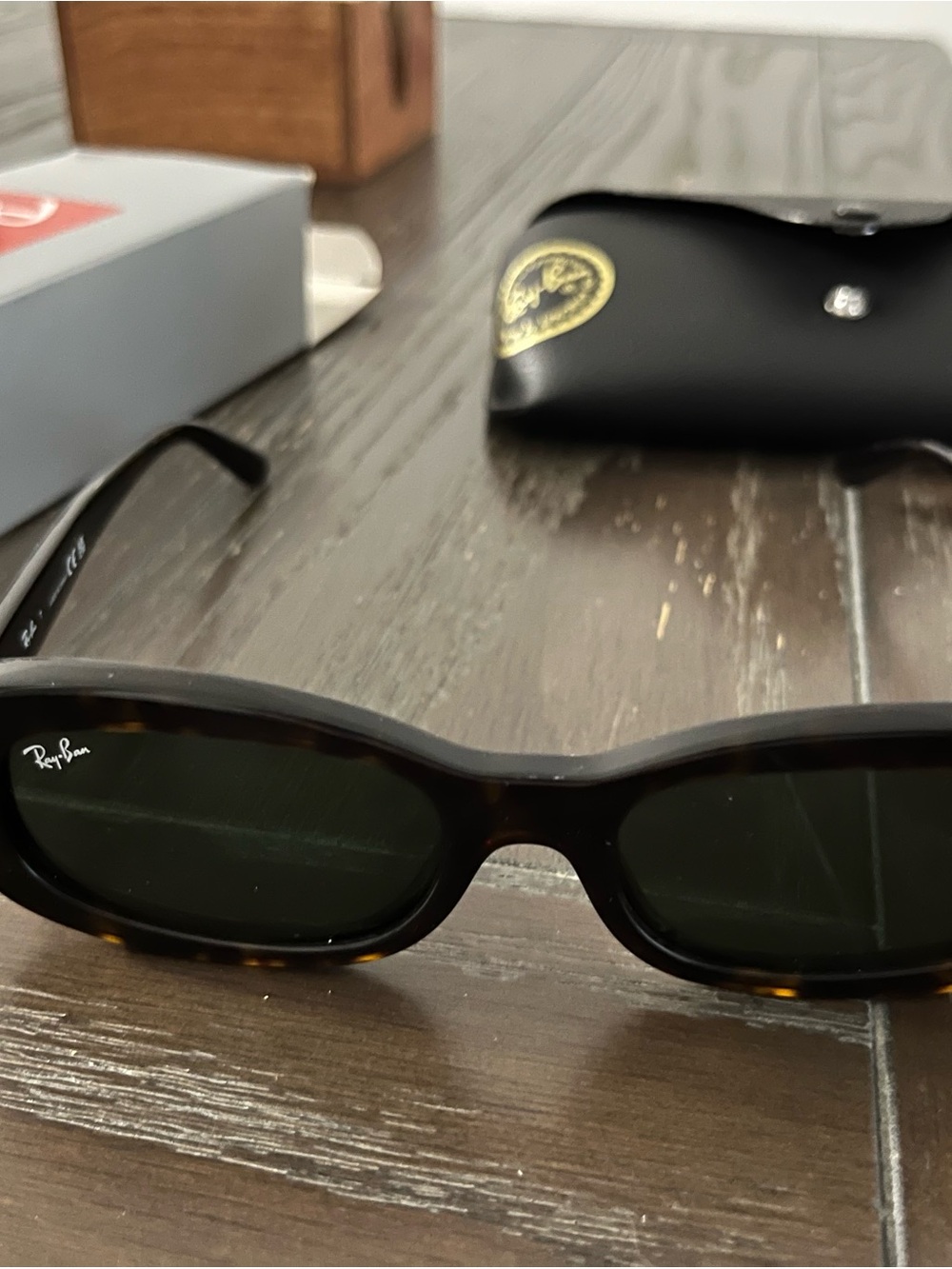 Ray-Ban Women’s Tortoiseshell Frame Sunglasses Havana Green Lenses RB2221
